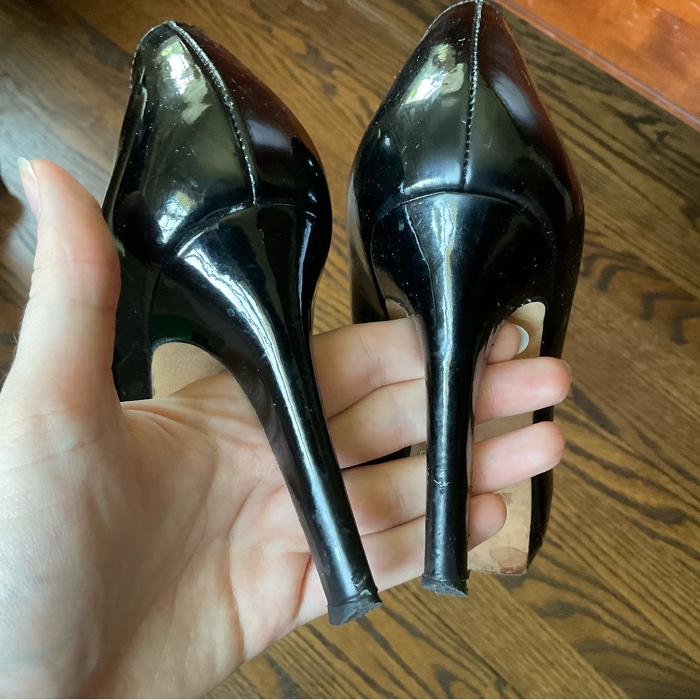 Kate Spade Classic Black Patent Women’s Pumps - Picture 5 of 11
